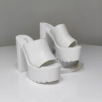 Hea71b1b21ede4b65be752fcb4ffc7838J