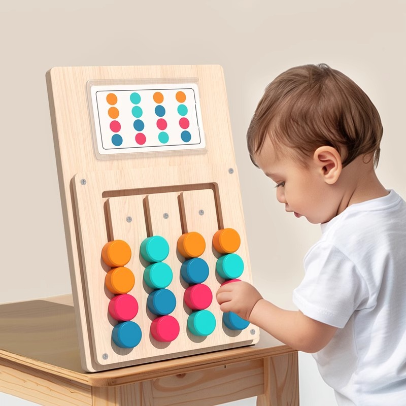 Jeu éducatif Montessori « 4 couleurs » en bois – Logique & concentration pour enfants – Image 2