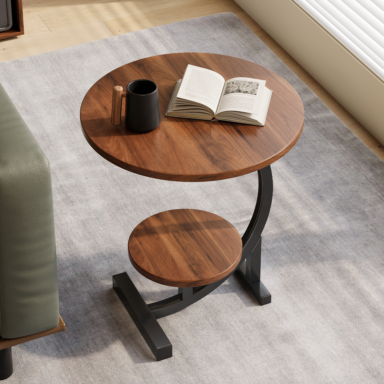 Table d'appoint ronde en C – Bout de canapé / table de chevet, plateau bois & pied métal – Image 3