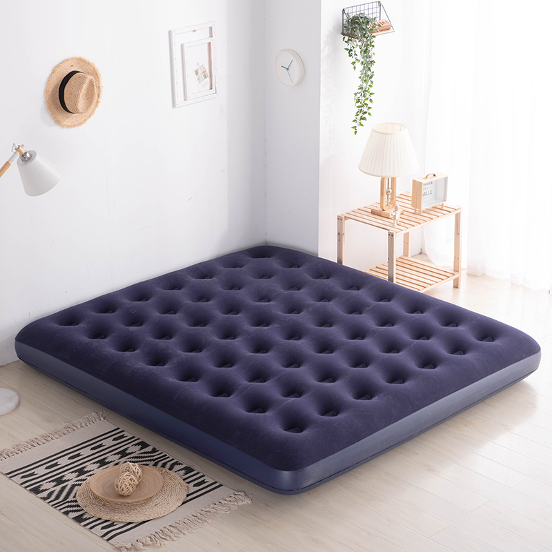 Matelas gonflable + pompe – Lit d'appoint confortable (camping, invités) – Image 2